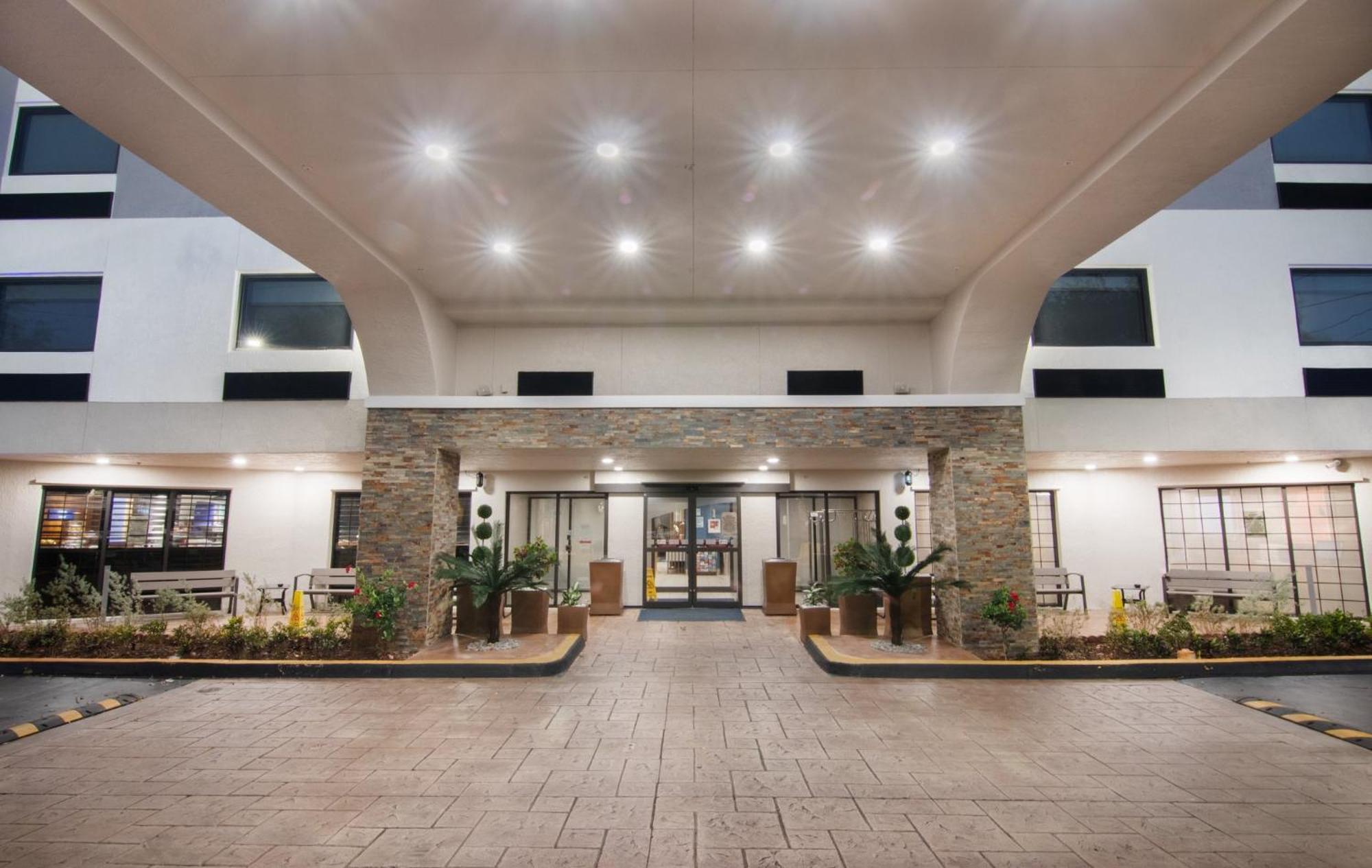 Holiday Inn Express&Suites Fort Lauderdale Airport West, an IHG Hotel Davie Exterior foto
